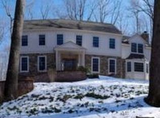 32 Twinbrooks Trl, Chester, NJ 07930