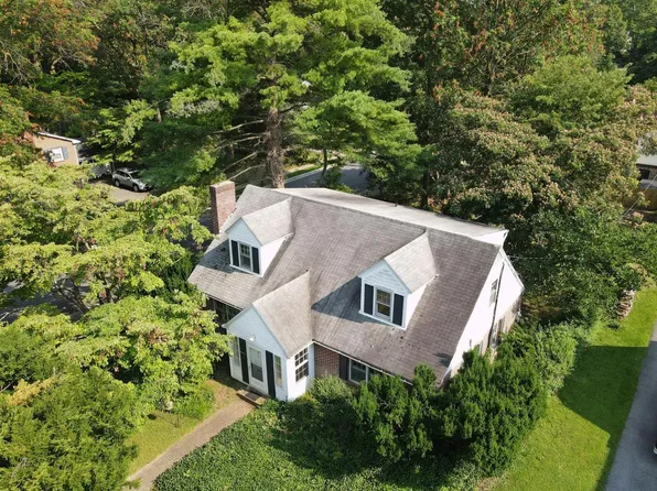 37 Sunset Rd, Newark, DE 19711