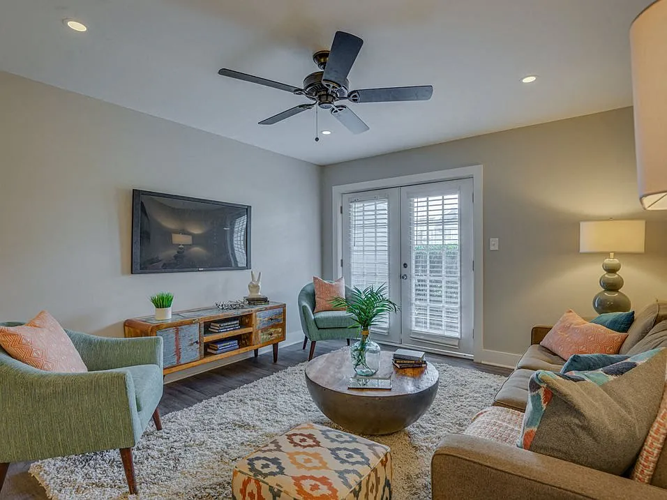 The Pointe at Bailey Cove — Photo 2