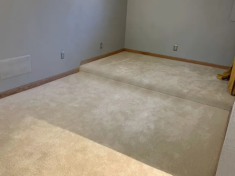 1404 E Park Pl — Photo 21