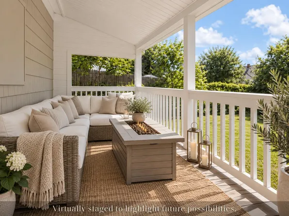 31 Dill Street, Lewiston, ME 04240