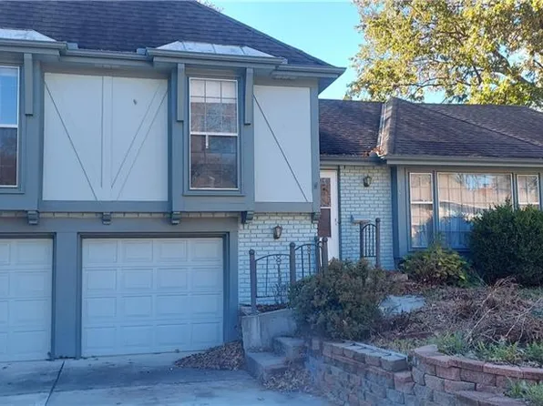6301 W 100th Ter, Overland Park, KS 66212