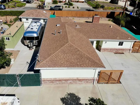 2445 S Stage Coach Ln, Fallbrook, CA 92028