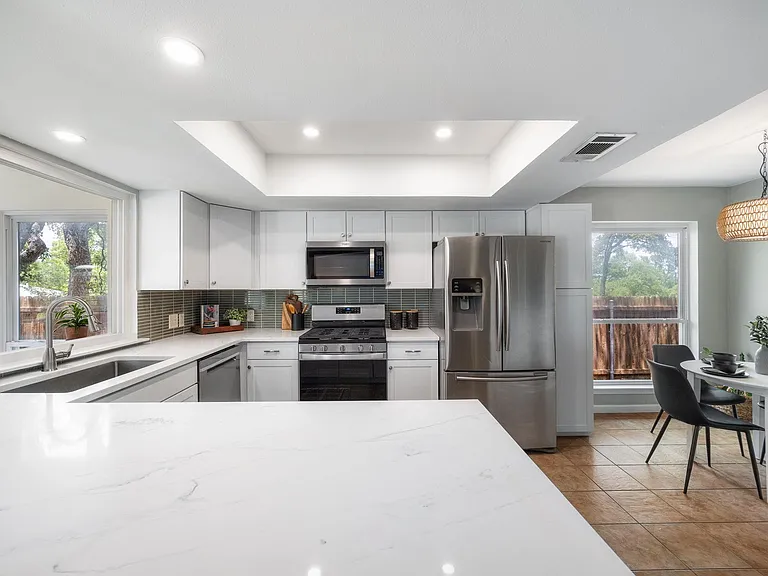 1406 Radam Cir — Photo 12