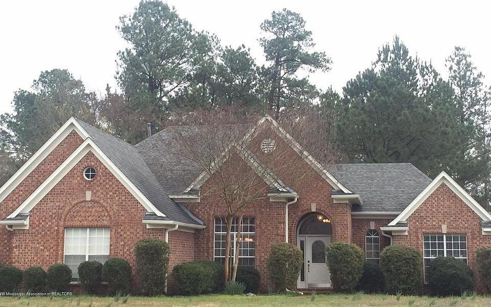 1st image of 9791 Leslie Ln