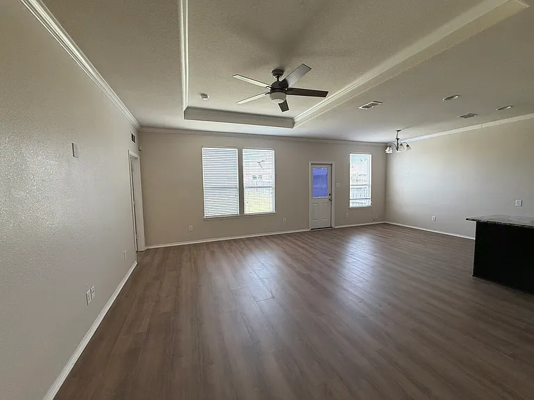 928 Rivers Creek Ln — Photo 9