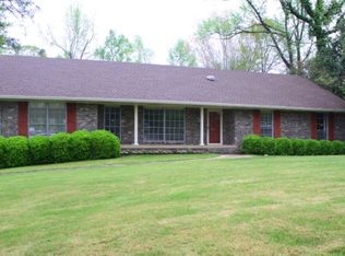 921 Terrace Acres Cir, Auburn, AL 36830
