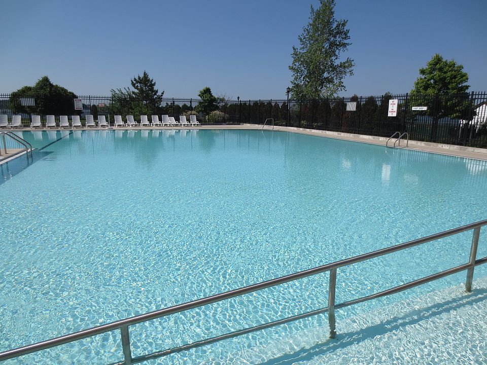 Beautiful Private Condo Pool