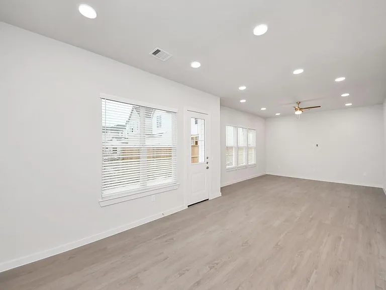 7330 Leighton Meadow Ln — Photo 20