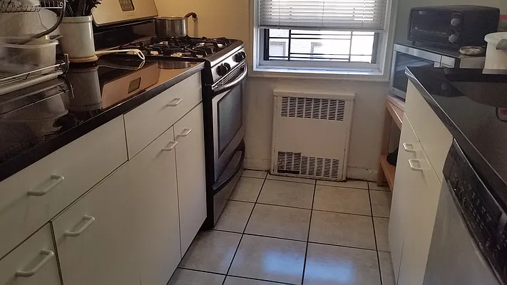 Sold by Gerard Desgranges Realty | media 14