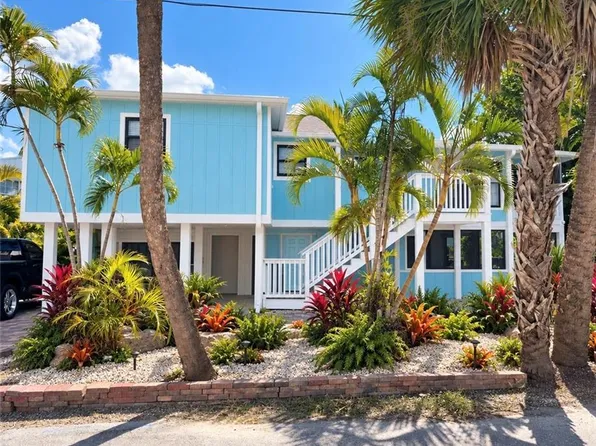 210 Miramar ST, FORT MYERS BEACH, FL 33931