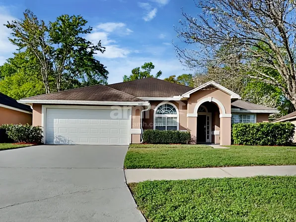 5682 Shady Pine St S, Jacksonville, FL 32244