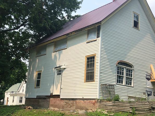 Rental Listings In 04345 2 Rentals Zillow