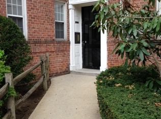 780 Bronx River Rd APT A42, Bronxville, NY 10708