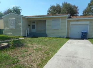 1617 Cambridge Dr, Corpus Christi, TX 78415
