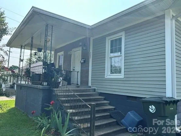 202 McConnell St, Clover, SC 29710