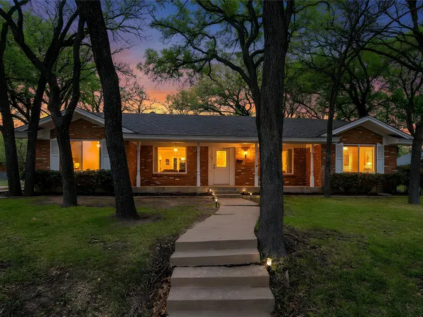 944 Mountain Ter, Hurst, TX 76053