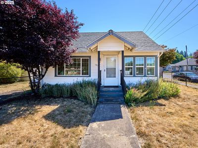 219 E 1st Ave, Estacada, OR, 97023