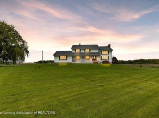 5086 S Pease Rd, Bellevue, MI 49021