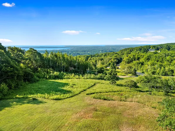 2 Sunrise Summit, Rockland, ME 04841