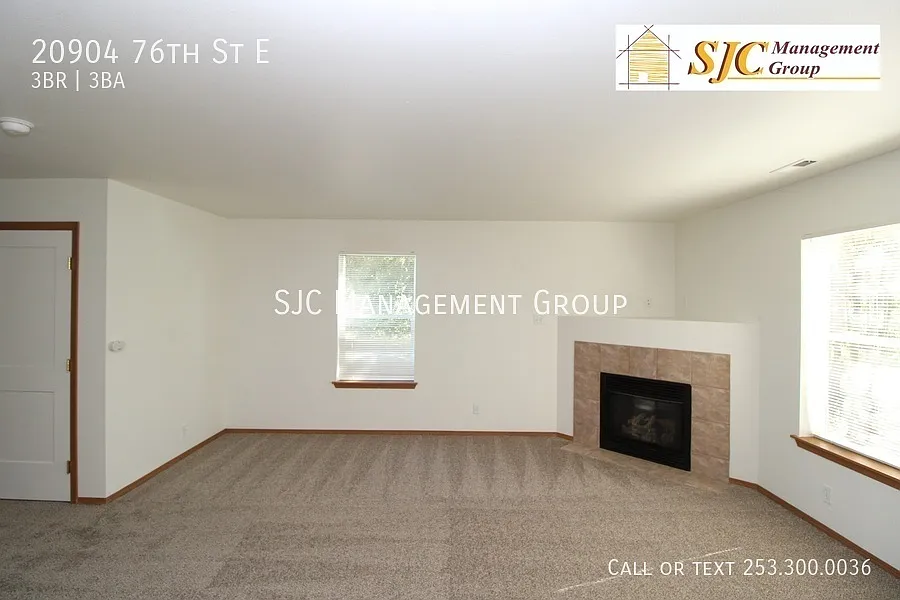 Three bedrooms with a den/office home for rent in Bonney Lake. — Photo 3