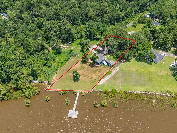 5th image of 3843 Simon Rd