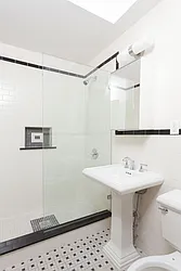 Rented by Engel and Volkers Brownstone Brooklyn