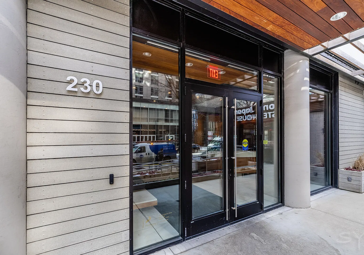 1 bed, 650 sqft, $2,050 — Photo 3