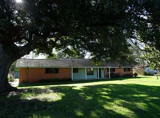 308 E 4th St, Sweeny, TX 77480