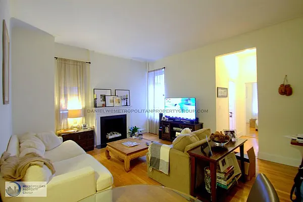 Rented by Metropolitan Property Group | media 1