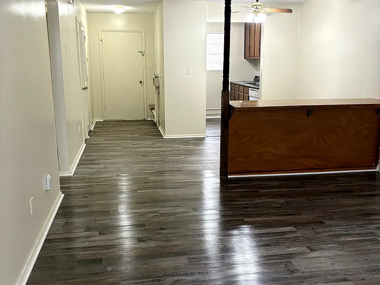 205 Durst Ave W #211C — Photo 3