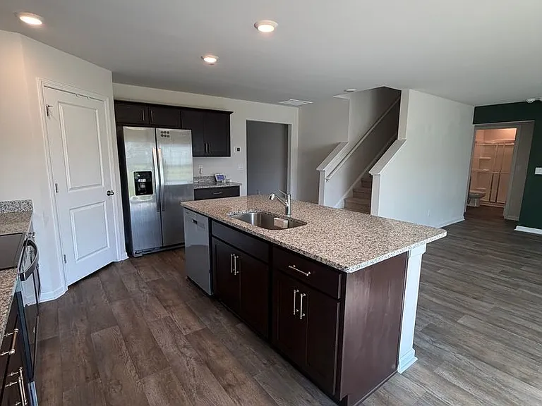 4011 Atlantic Ave — Photo 8