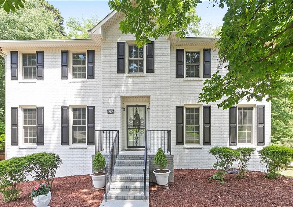 1st image of 3320 Devaughn Dr NE