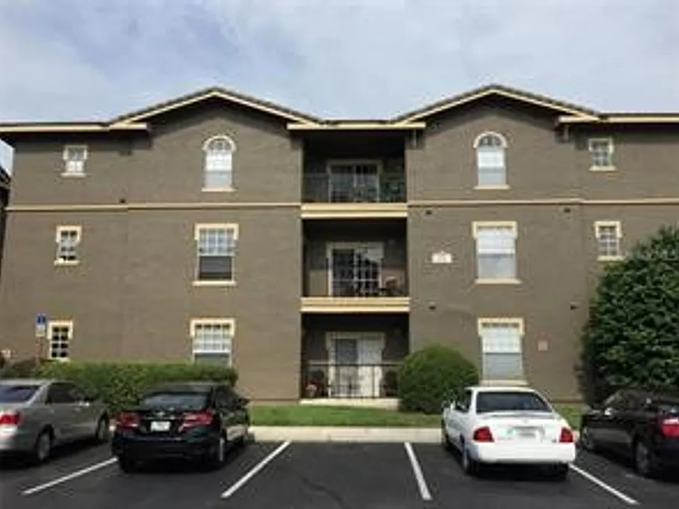 102 Vista Verdi Cir #320
