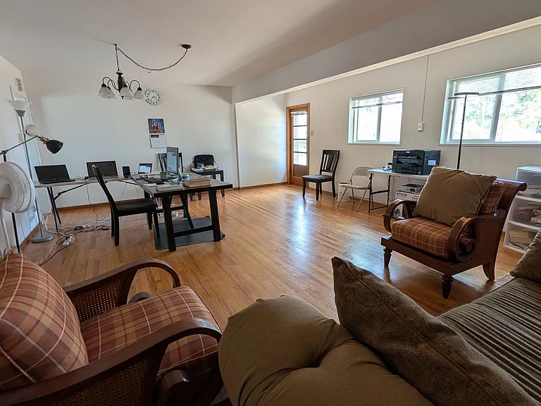 2152 37th St #B — Photo 7