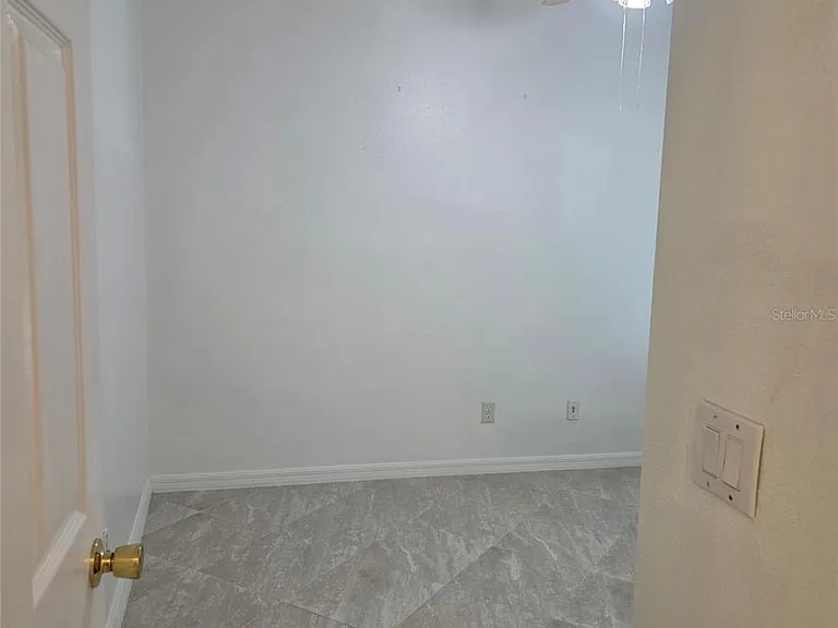 518 Fern Lake Dr — Photo 6