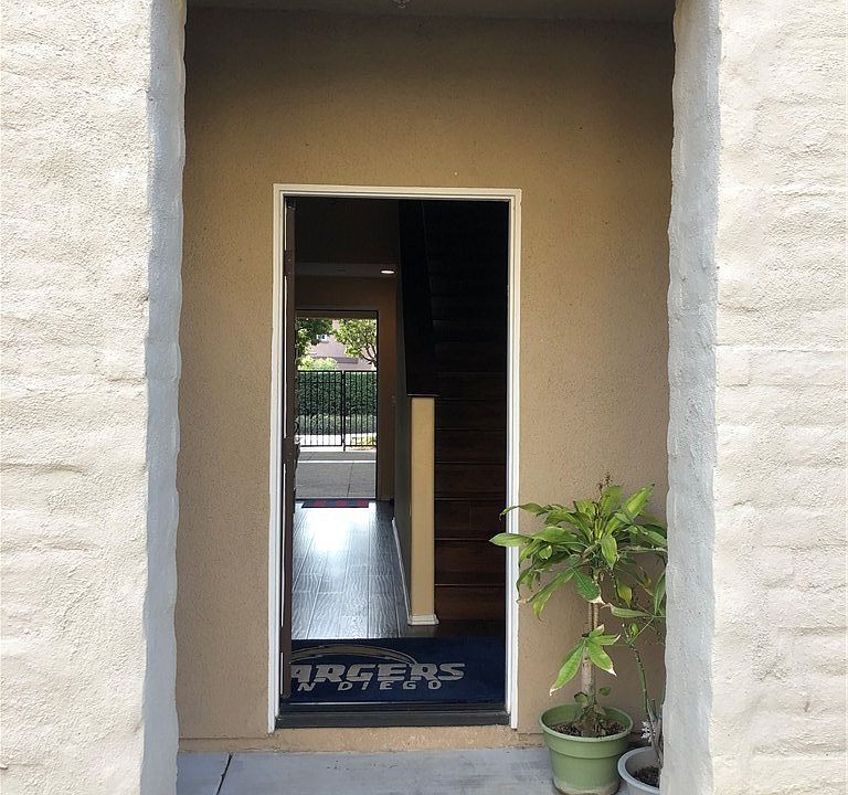1st image of 8112 Garden Gate St