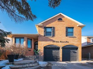 187 John Bowser Cres, Newmarket, ON L3Y 7N6