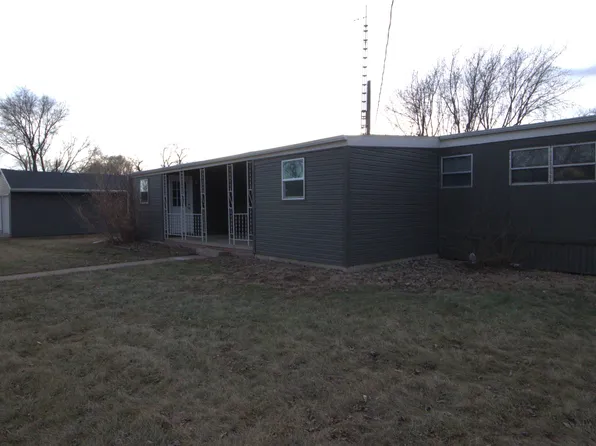 303 S Maple St, Worthing, SD 57077