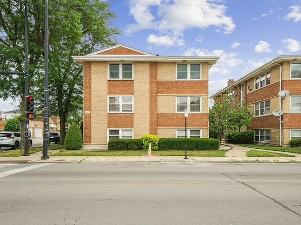 6972 W Belmont Ave #4, Chicago, IL 60634