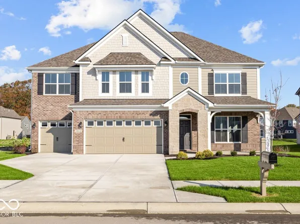 10614 Banyan Wood Ct, Indianapolis, IN 46239