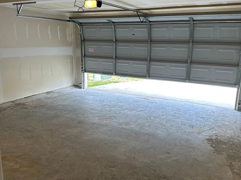 114 Jo Park Ln — Photo 15