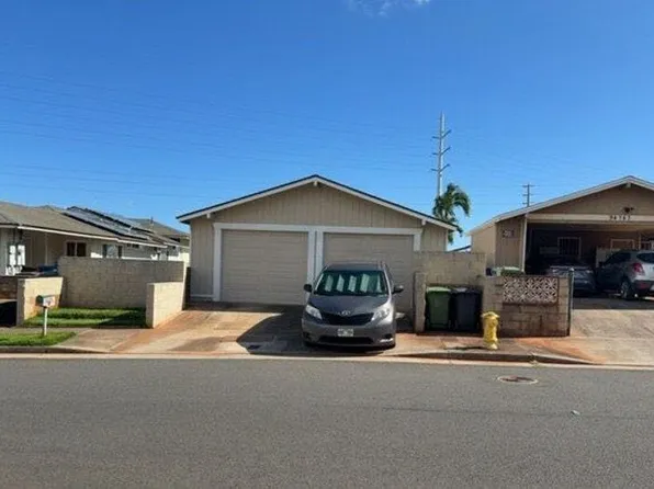 94-747 Kupuohi St, Waipahu, HI 96797