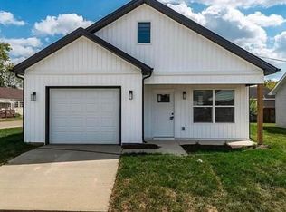 105 Clark Rd, Charlestown, IN 47111