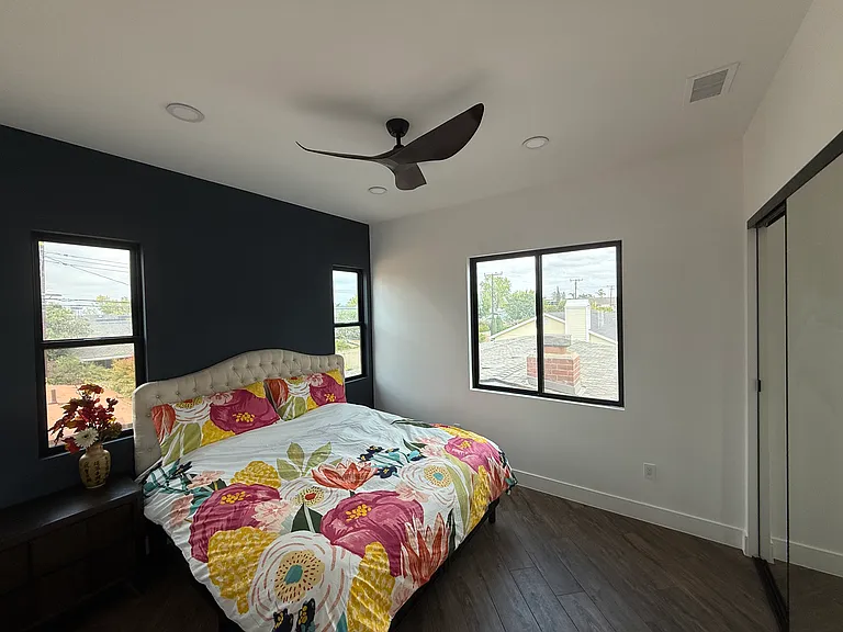3273 Hedwig Rd — Photo 23