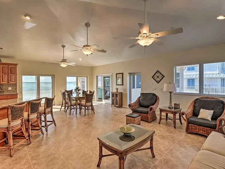 1310 Sugarloaf Blvd — Photo 5