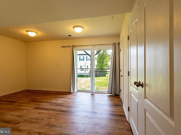 2nd image of 15304 Pocopson Creek Way