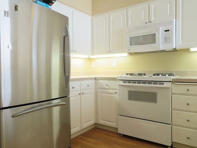 10267 NW Alder Grove Ln — Photo 4