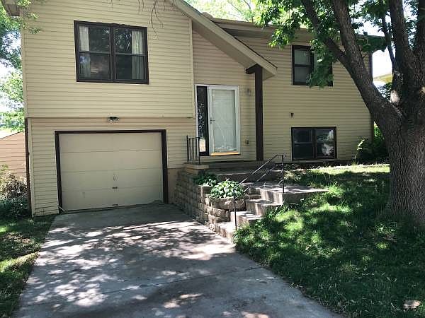 1st image of 116 Hillcrest Ave