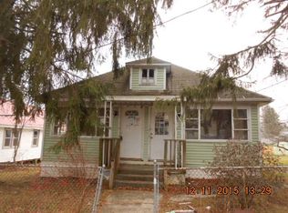 6 Laurel Ln, Loch Sheldrake, NY 12779